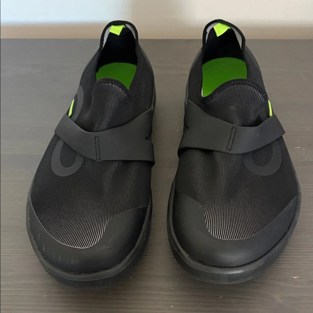 Oofos Oomg‎ Fibre Low Mens 10 Shoes Slip On Sneaker Recovery Black Mesh
